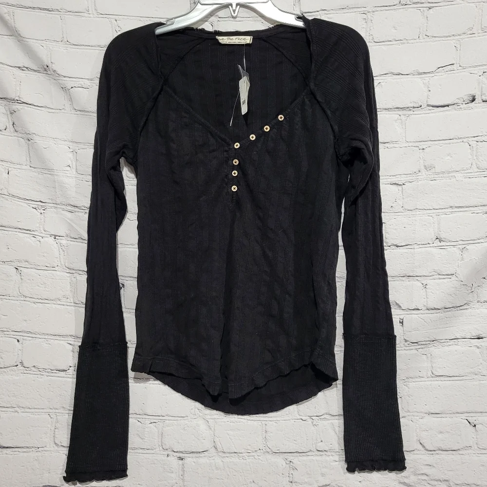 NWT Free People Long Sleeve Henley Tee Top M Black